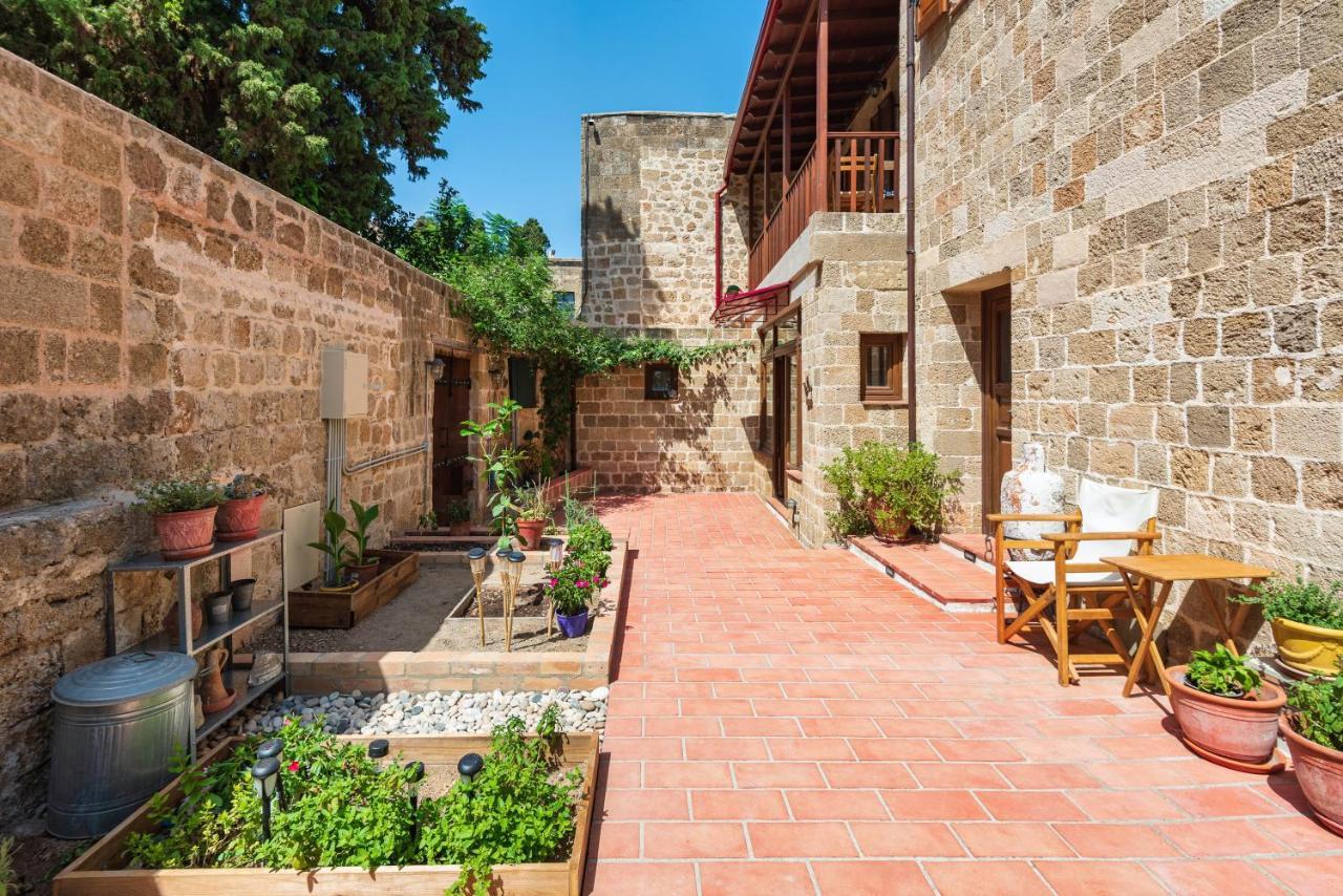 Inner Light Rhodes City Exterior photo